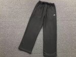 Alo Yoga Accolade Straight Leg Sweatpants
