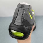 NIKE AIR MAX 95 OG - Image 10