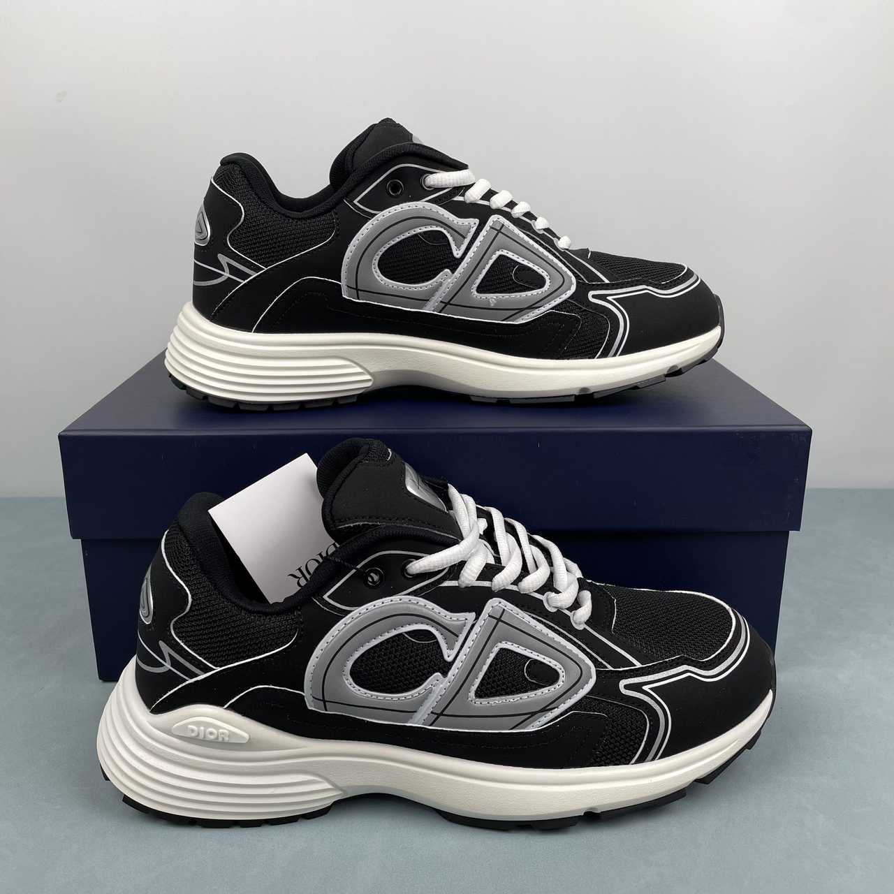 c75b87bd Dior B30 - Image 1
