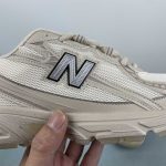 New Balance 740 - Image 9