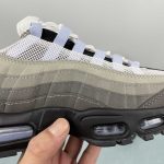 NIKE AIR MAX 95 - Image 9