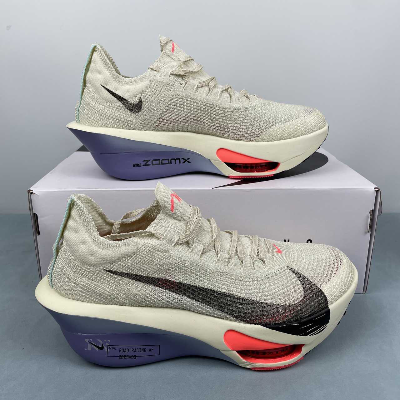 e2859625 NIKE AIR ZOOM ALPHAFLY NEXT - Image 1