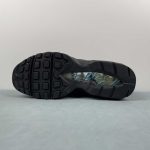 NIKE AIR MAX 95 - Image 12