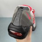 NIKE AIR MAX 95 OG - Image 10