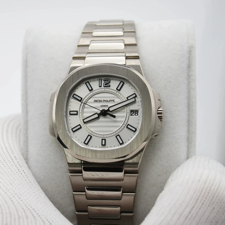 s-l960 Patek Philippe Nautilus - Image 1